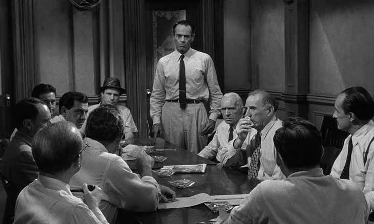 Najpoznatiji film (1957.) o suđenju. Kako se zove?